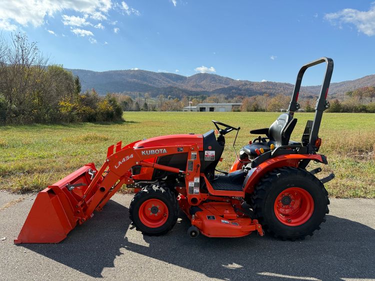 Used Kubota B2601HSD